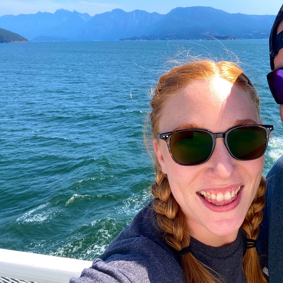 Meet your Posher, Stacy - Picture 1 of 1